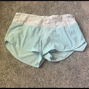 Lululemon 2.5” Speed Up Shorts, Dual-Tone, Lowrise